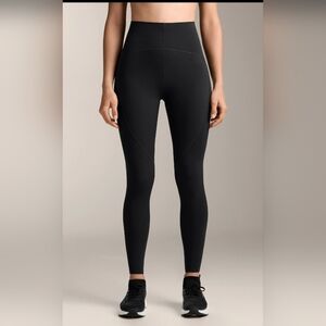 Oysho Commpresive High Rise Basic XL Black Legging